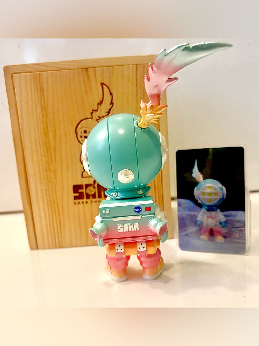 SANK Toys x CNSA Space Traveler Special Edition; Limited to 199 Global Release! - Picture 6 of 9